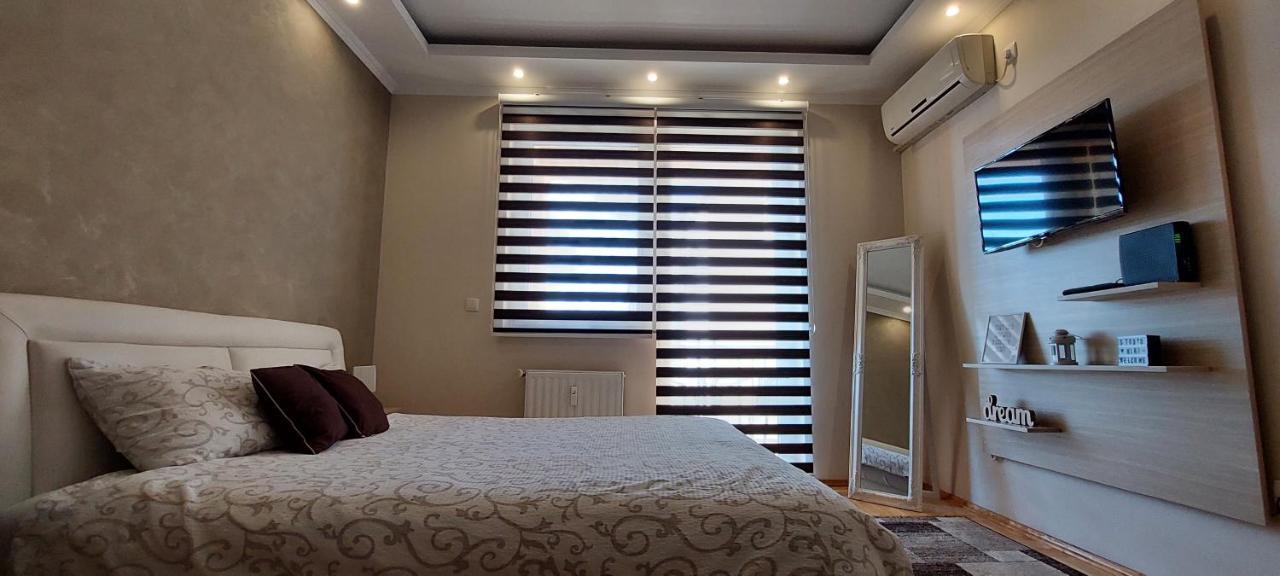 Apartman Studio Niki Subotica Exteriér fotografie